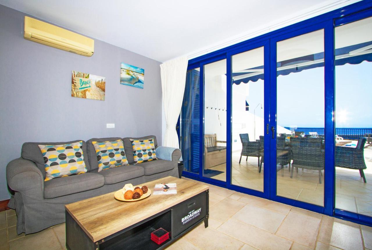 Atlantis Villa ปูแอร์โตกาเลโร ภายนอก รูปภาพ